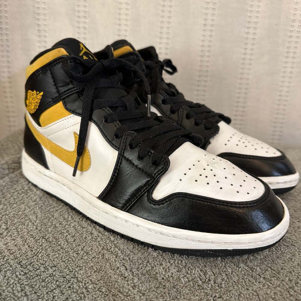 Nike Air Jordan 1 Mid White Pollen Black 554724-177